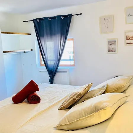 Le Perchoir Citadin - Hypercentre & Wifi Apartamento