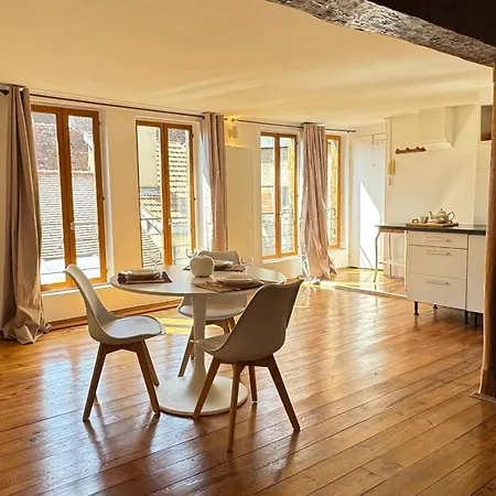 Apartment Hyper Centre Superbe